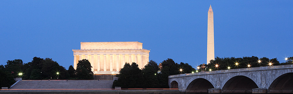 Lincoln Center and Memorial Bridge